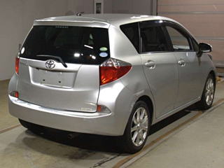 TOYOTA RACTIS 2012