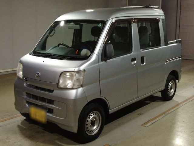 DAIHATSU HIJET VAN 2013