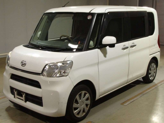 DAIHATSU TANTO 2014
