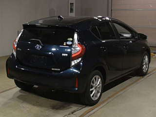 TOYOTA AQUA 2018