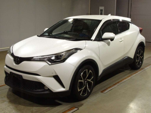 TOYOTA C-HR 2018