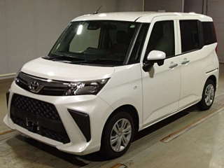 TOYOTA ROOMY 2022