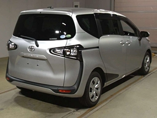 TOYOTA SIENTA 2020