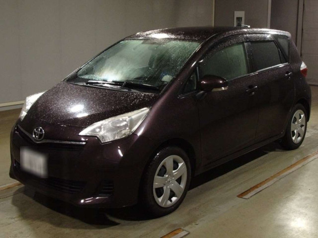 TOYOTA RACTIS 2012