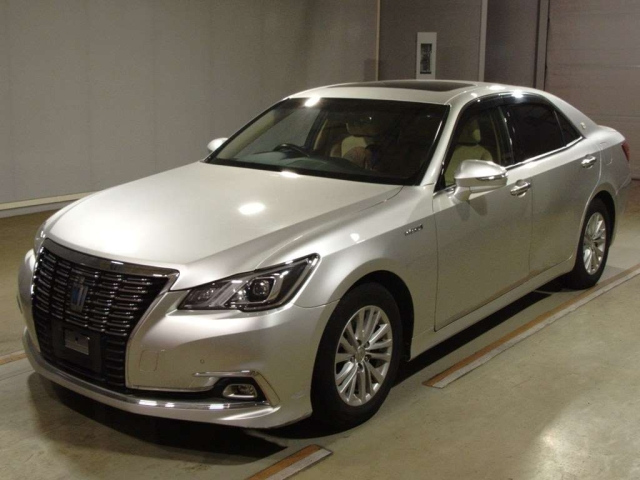 TOYOTA CROWN 2016