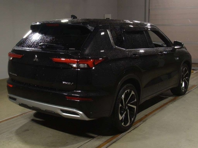 MITSUBISHI OUTLANDER PHEV 2022