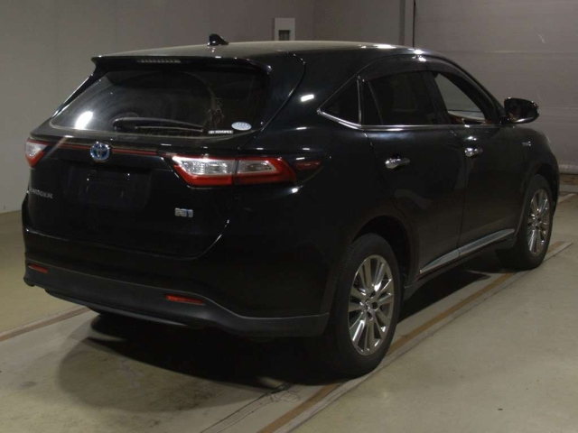 TOYOTA HARRIER 2017
