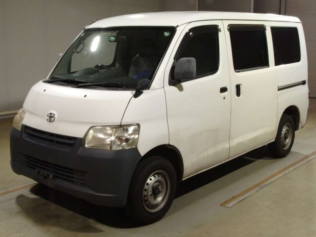 TOYOTA TOWN ACE VAN 2013