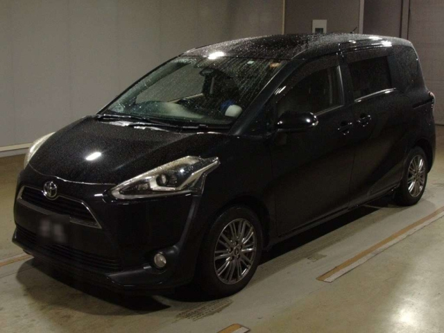 TOYOTA SIENTA 2015