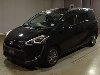 TOYOTA SIENTA 2015