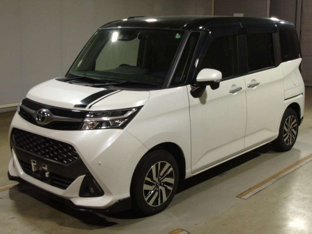TOYOTA TANK 2019