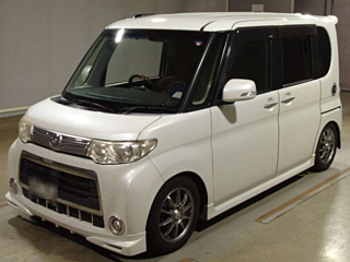 DAIHATSU TANTO 2012