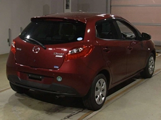 MAZDA DEMIO 2013