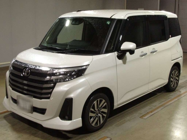 TOYOTA ROOMY 2021