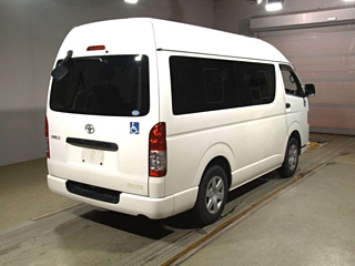 TOYOTA HIACE VAN 2014