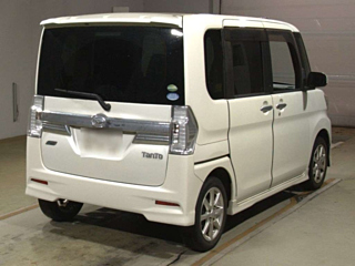 DAIHATSU TANTO 2014