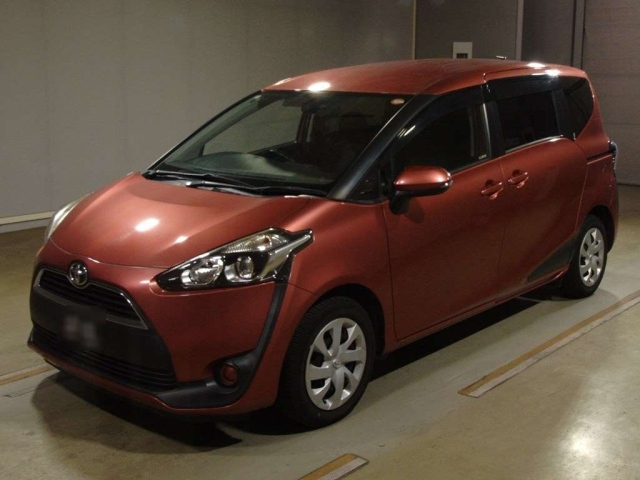 TOYOTA SIENTA 2018