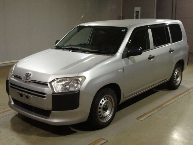 TOYOTA SUCCEED 2015
