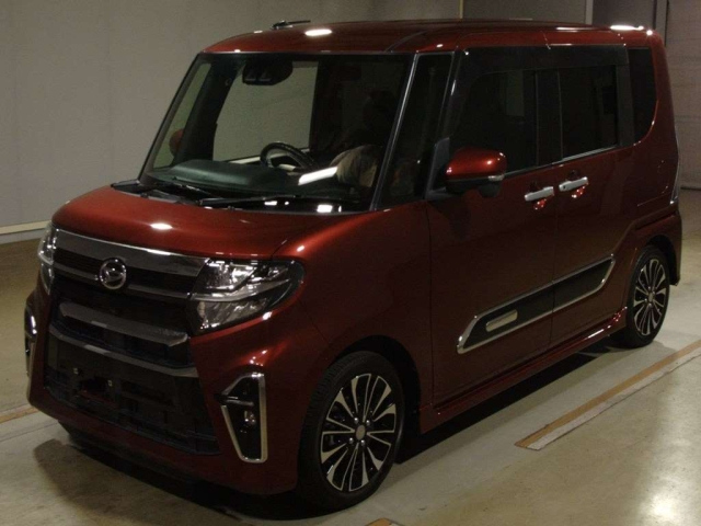 DAIHATSU TANTO 2021
