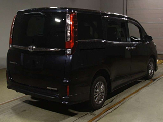 TOYOTA ESQUIRE 2016