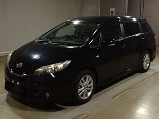 TOYOTA WISH 2009