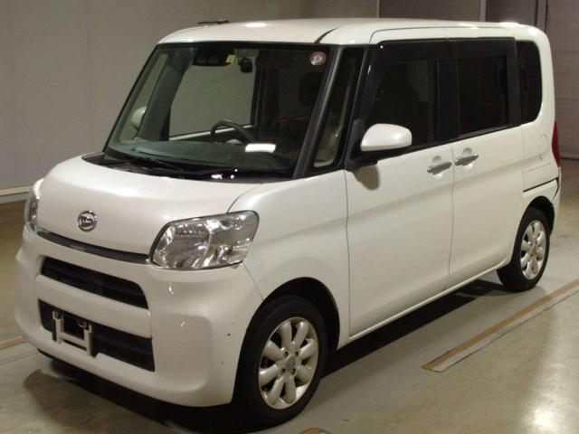 DAIHATSU TANTO 2018