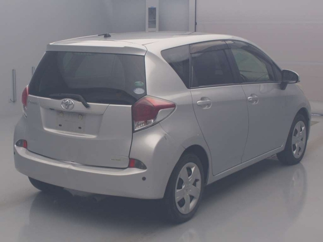 TOYOTA RACTIS 2014