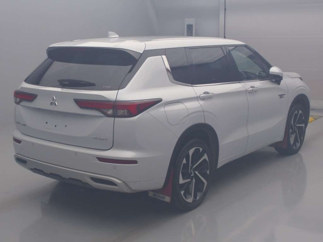 MITSUBISHI OUTLANDER PHEV 2022