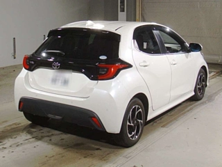 TOYOTA YARIS 2021
