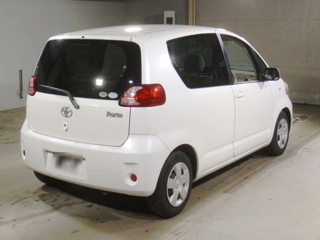 TOYOTA PORTE 2008