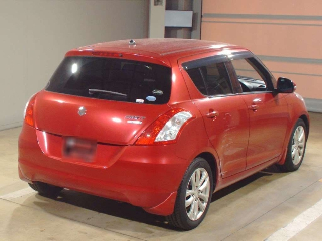 SUZUKI SWIFT 2013