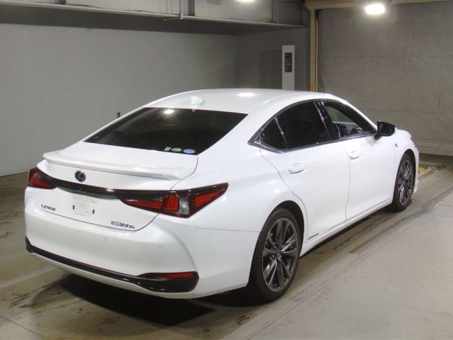 LEXUS ES 2018