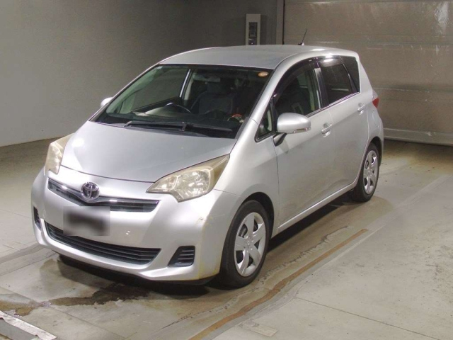 TOYOTA RACTIS 2012