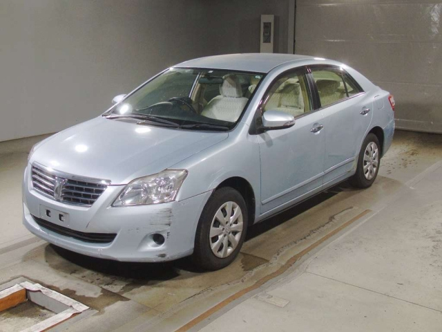 TOYOTA PREMIO 2014
