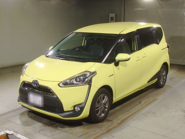 TOYOTA SIENTA 2015