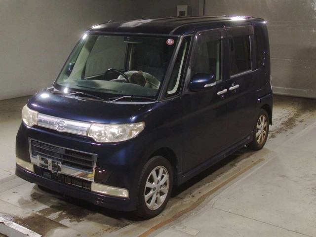 DAIHATSU TANTO 2008