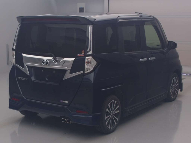 TOYOTA ROOMY 2021