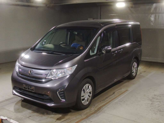 HONDA STEP WAGON 2018