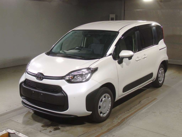 TOYOTA SIENTA 2023