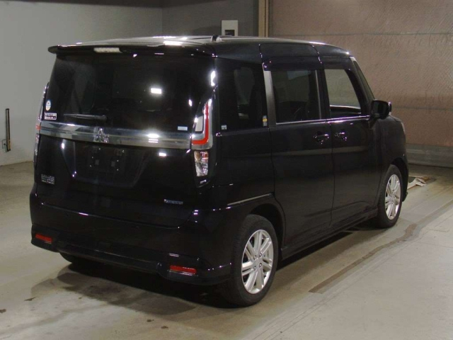 MITSUBISHI DELICA D2 2023
