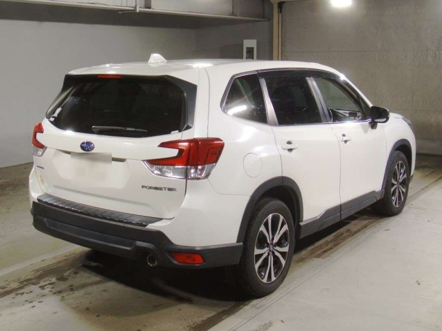 SUBARU FORESTER 2018