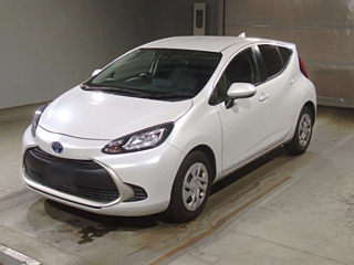 TOYOTA AQUA 2022
