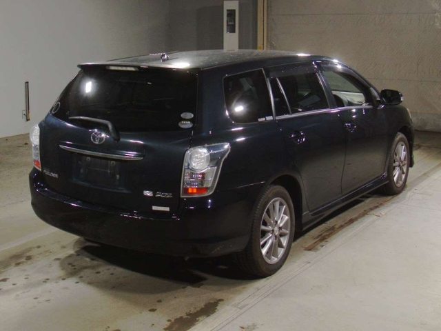 TOYOTA COROLLA FIELDER 2011