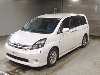 TOYOTA ISIS 2010