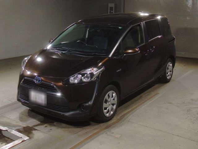 TOYOTA SIENTA 2015