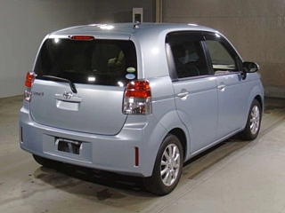 TOYOTA SPADE 2016