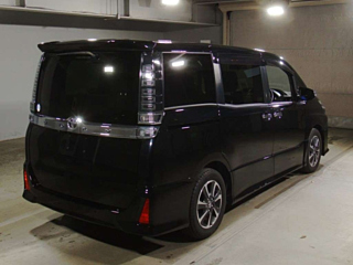 TOYOTA VOXY 2020