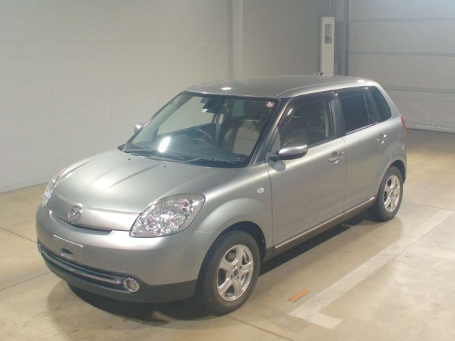 MAZDA VERISA 2012