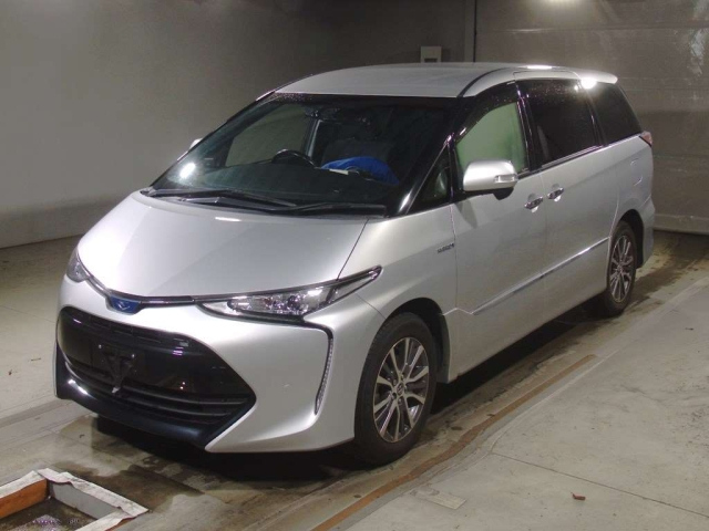 TOYOTA ESTIMA HYBRID 2016