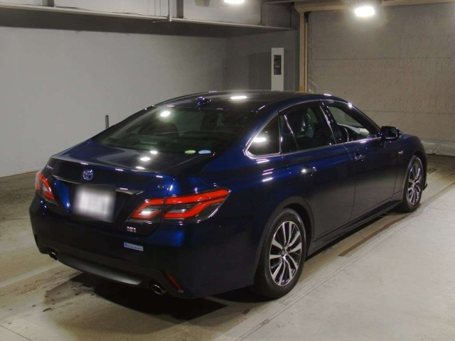 TOYOTA CROWN 2019